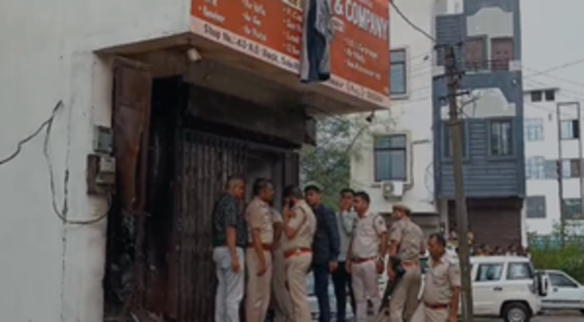 उदयपुर में बंदूक की दुकान में ब्लास्ट, दो युवकों की मौत