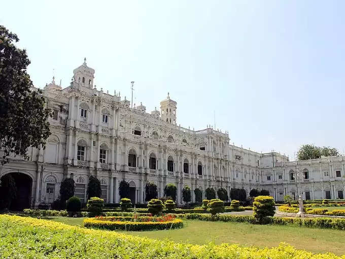 ये है भारत के सबसे शाही महल, जिनकी खुबसूरती सालों बाद भी है पहले की तरह बरकरार