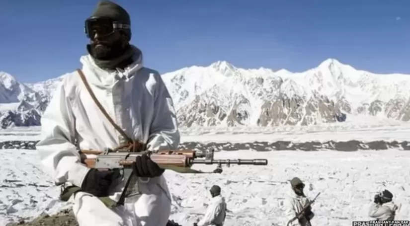 भारत-पाकिस्तान की बॉर्डर की वो चोटी जो कहलाती है 'दुनिया का सबसे ऊंचा मैदान-ए-जंग', जानें क्या है यहां पर खास