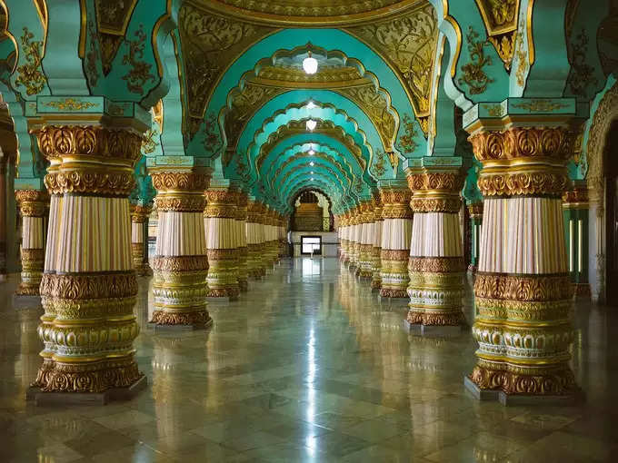 ये है भारत के सबसे शाही महल, जिनकी खुबसूरती सालों बाद भी है पहले की तरह बरकरार